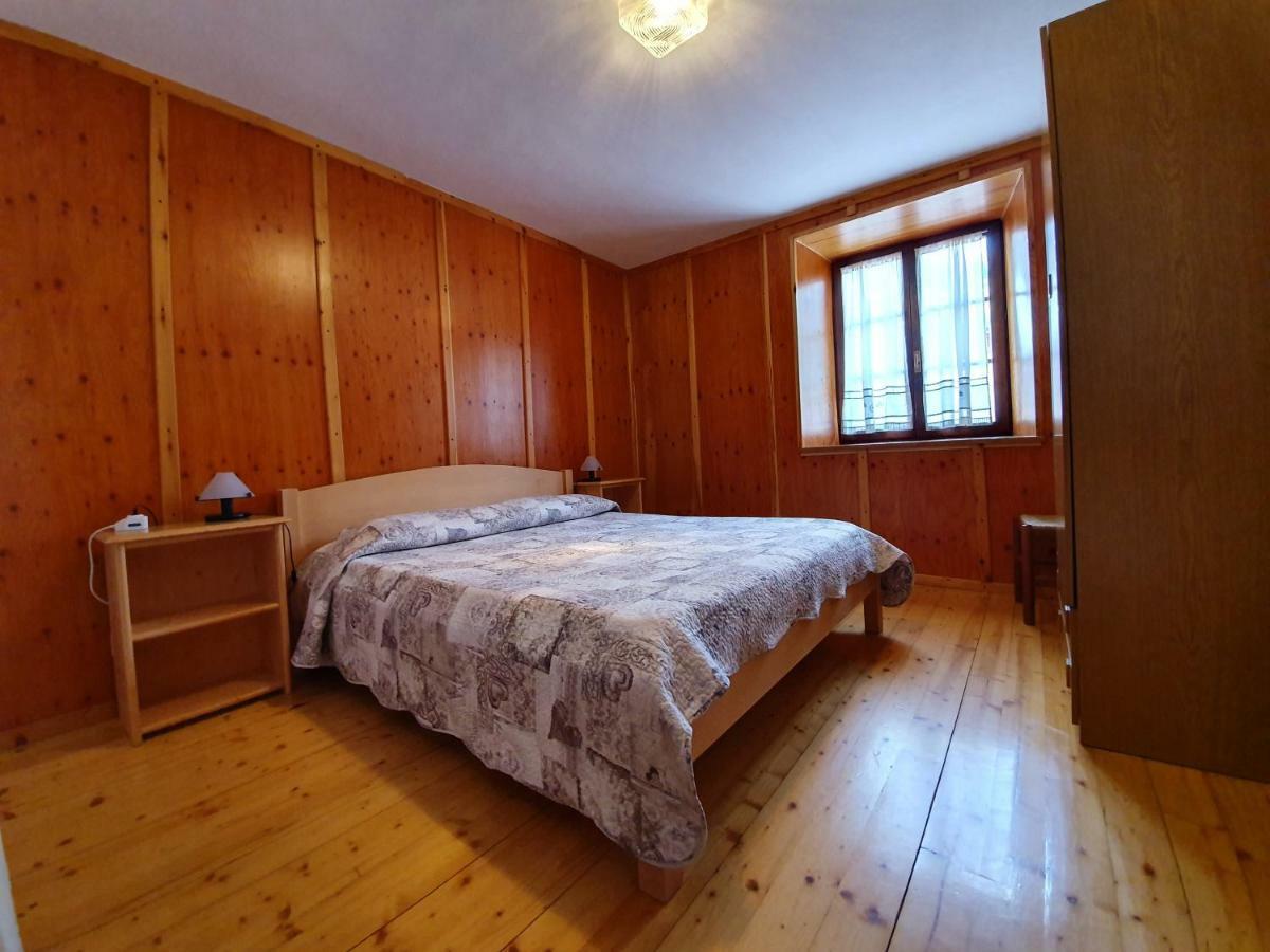 Casa Vacanze La Maddalena Sant'Orsola Екстериор снимка